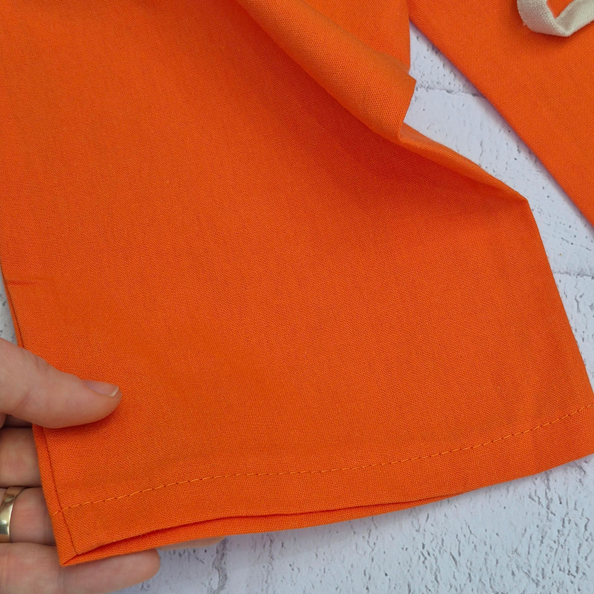 اورال کت لینن